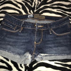 Bullhead shorts
